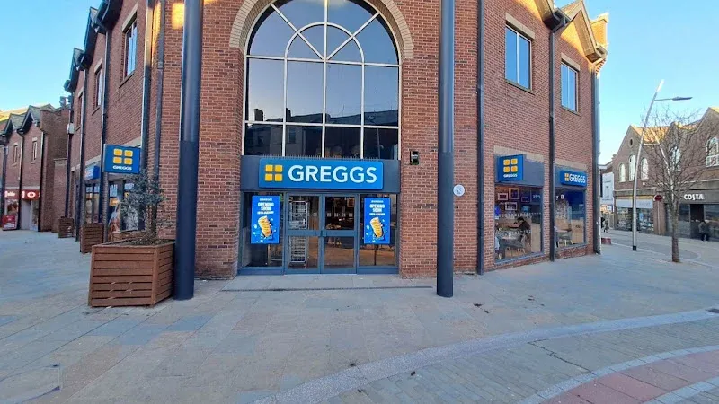Greggs Barrow-in-Furness U2/4 Portland Walk