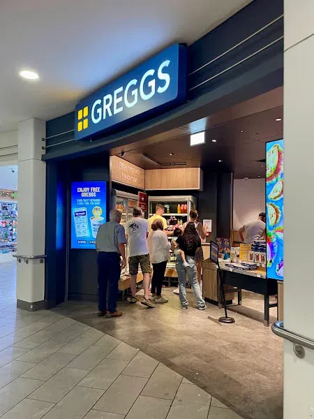 Greggs Beaconsfield M40, J2 and A355 Moto Main Building Unit 5 Windsor Road