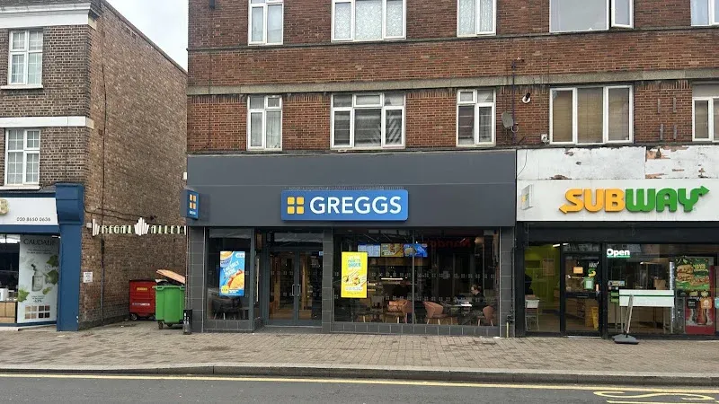Greggs Beckenham U5 272 High Street