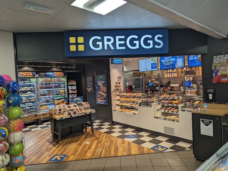 Greggs Beddau Common Approach