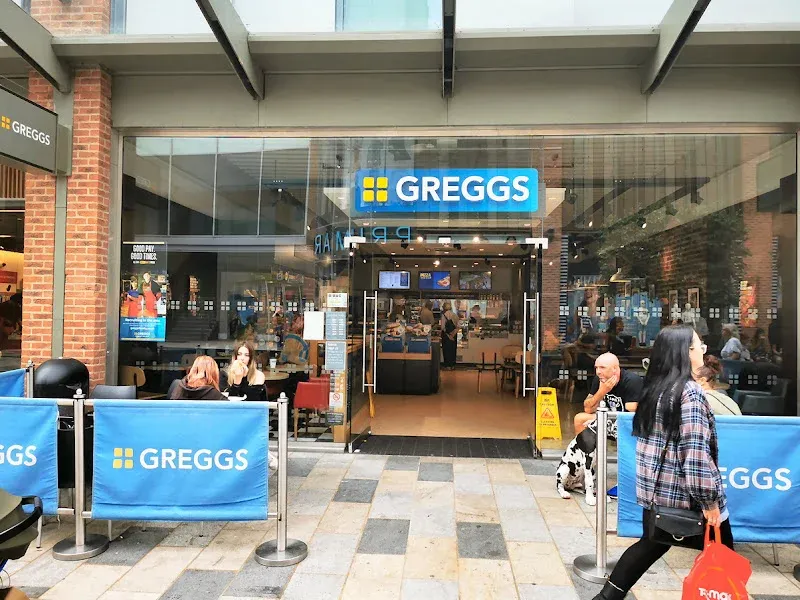 Greggs Bracknell U34 Braccan Walk