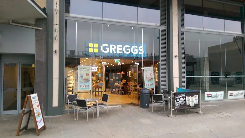 Greggs Bradford 23/25 Bradford Broadway