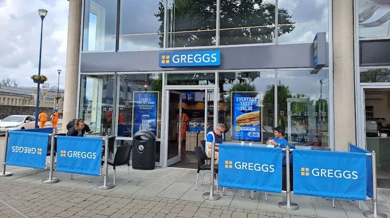 Greggs Bristol U5 The Square 1 Temple Quay