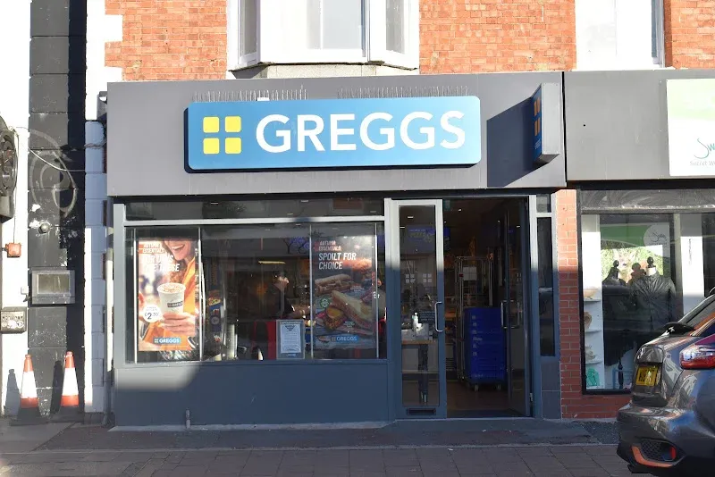 Greggs Burnham on Sea U2 35 High Street