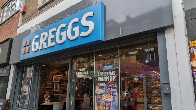 Greggs Chatham 176 High Street