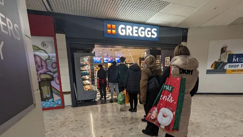 Greggs Chatham U58 The Pentagon Shopping Centre 80 Brook Street