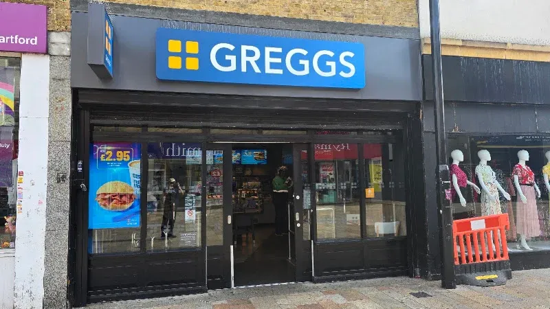 Greggs Dartford 28 High Street