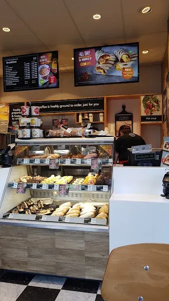Greggs Dumbarton UA St James Retail Park 53 Glasgow Road