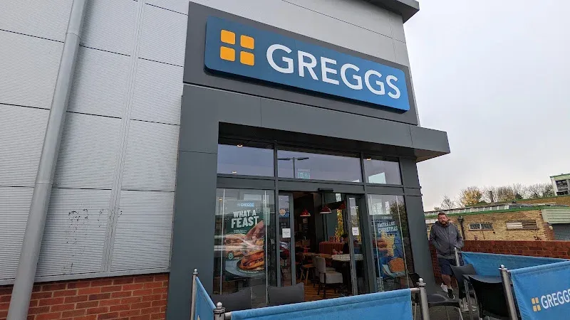 Greggs Edenbridge U3 Fircroft Way