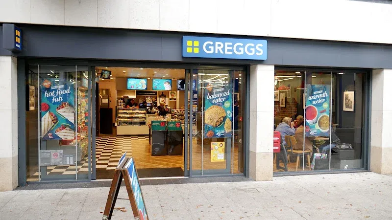 Greggs Edinburgh U5 Newkirkgate Shopping Centre Leith