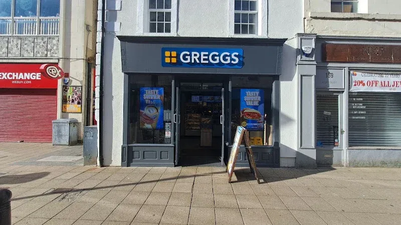 Greggs Falkirk 163 High Street