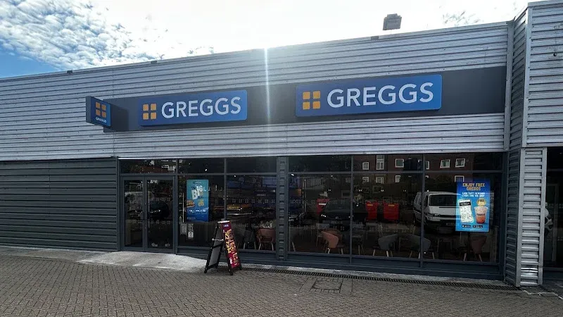 Greggs Farnham U3B Romans Business Park East Street