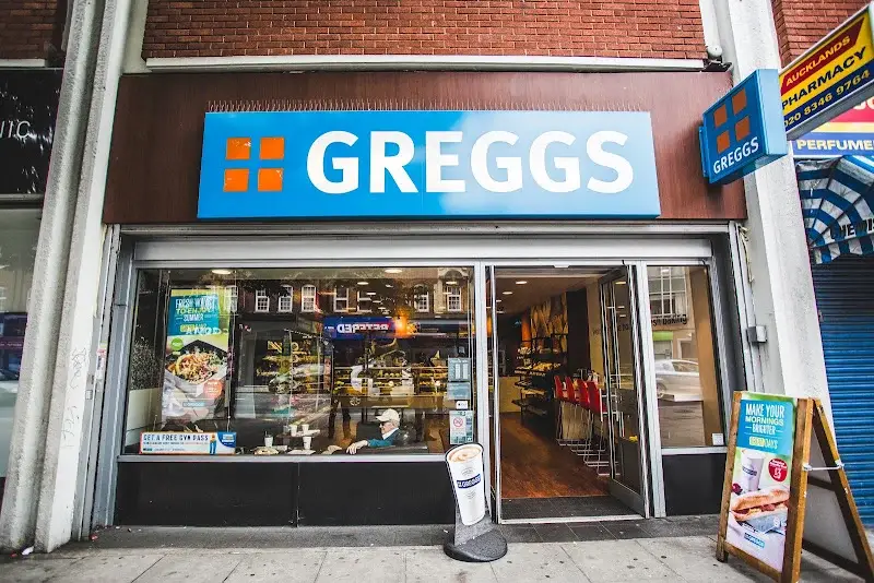 Greggs Finchley 25 Ballards Lane