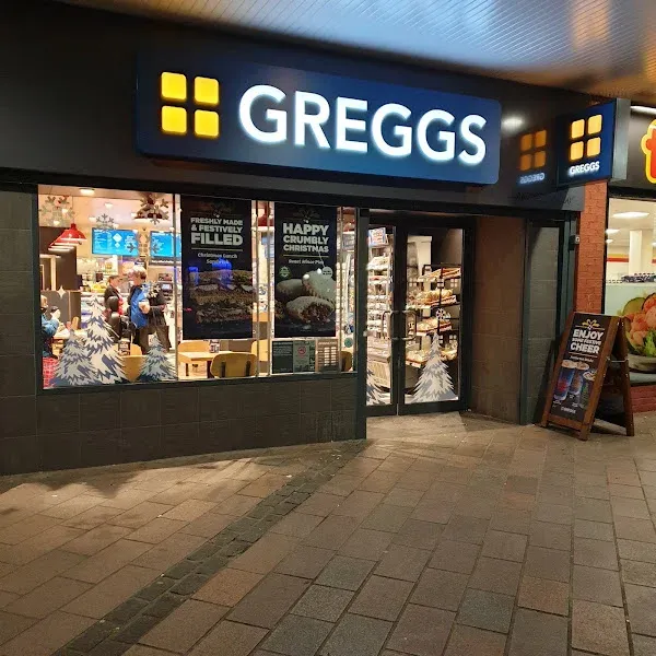 Greggs Govan U4 Govan Cross Shopping Centre Govan Road