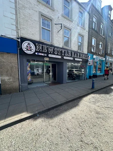 Greggs Hawick 52 High Street