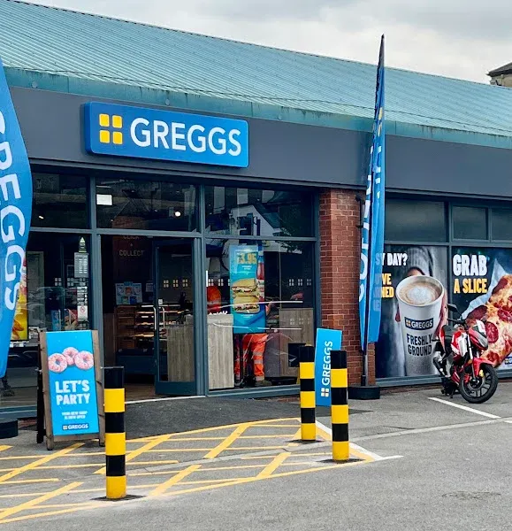 Greggs Huddersfield 2 Queensgate Retail Park Queensgate