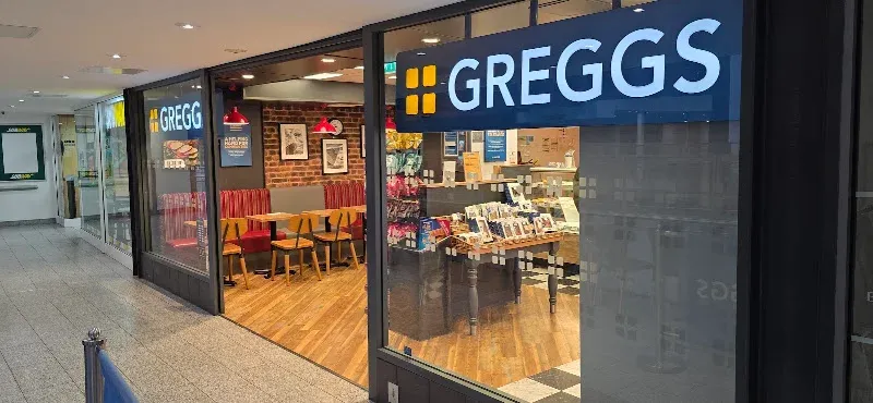Greggs Hull U4 Paragon Interchange Ferensway