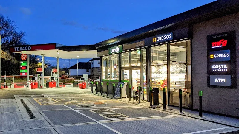 Greggs Kings Langley Texaco Primrose Service Station Primrose Hill