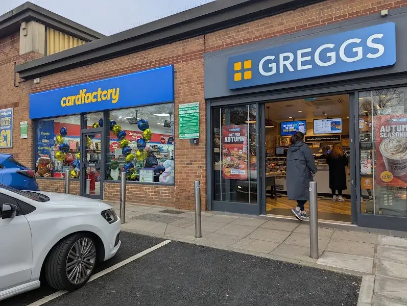 Greggs Leeds U2B Northside Retail Park Stonegate Road