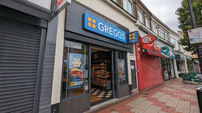 Greggs Morden 54/54A London Road