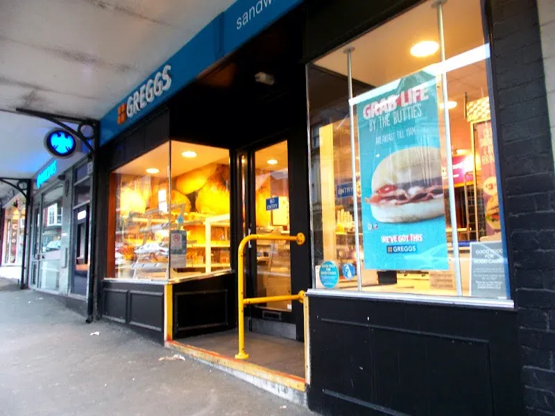 Greggs Mumbles 2/4 Newton Road