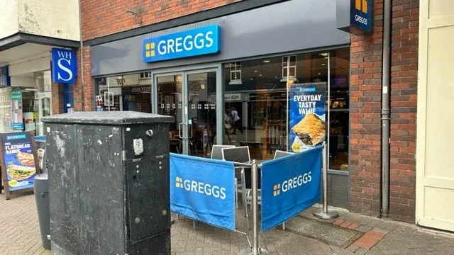 Greggs Nuneaton 12 Queens Road