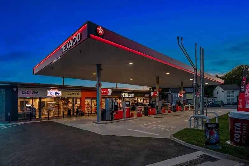 Greggs Pembroke Ascona Green Garage Service Station Bush Hill