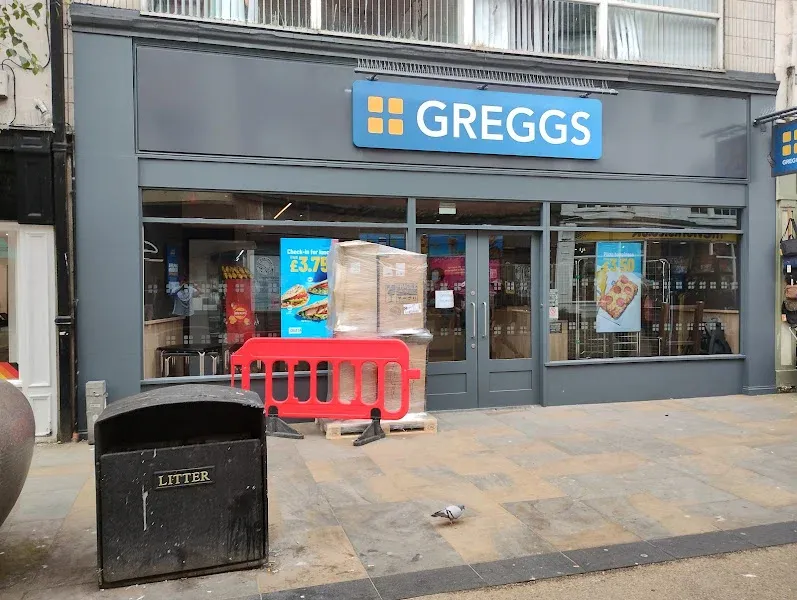 Greggs Scarborough 6/7 Westborough