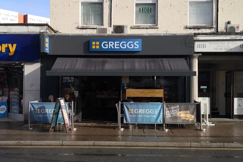 Greggs Shirley 45 High Street