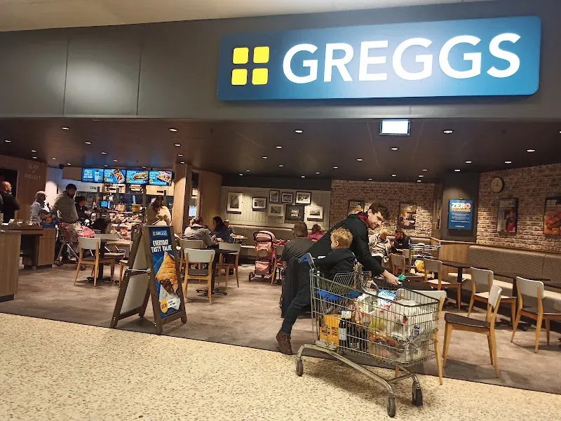 Greggs Southampton Bursledon Towers Hamble Lane