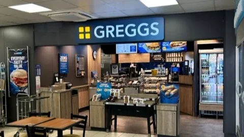Greggs Tipton Dudley Port