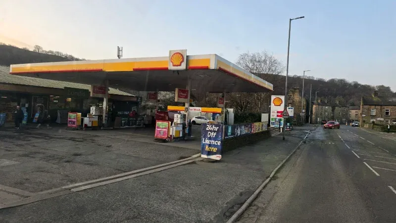 Greggs Todmorden Shell Springs Service Station Halifax Road