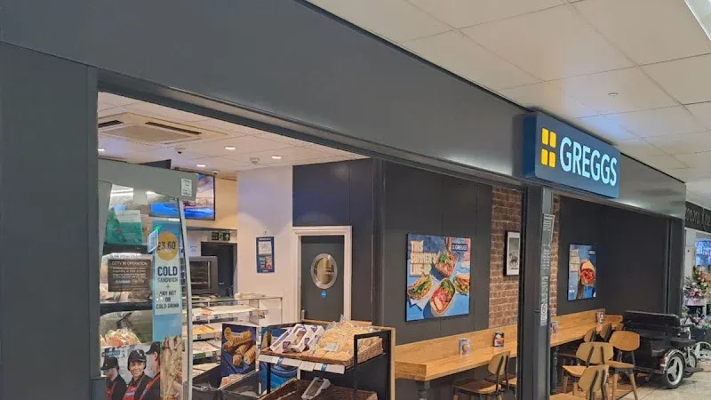 Greggs Wortley U5 Oldfield Lane